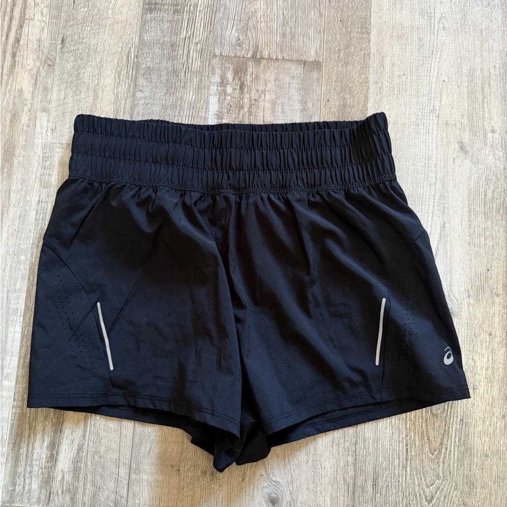 BRAND NEW ASICS BLACK SHORTS